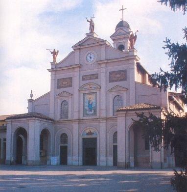 La facciata della Chiesa